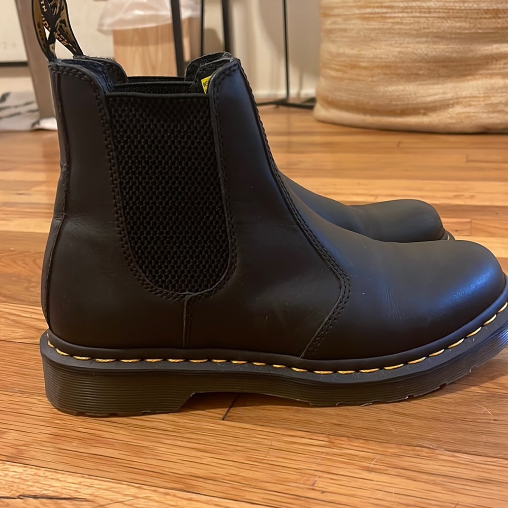 Chelsea Dr. Martens